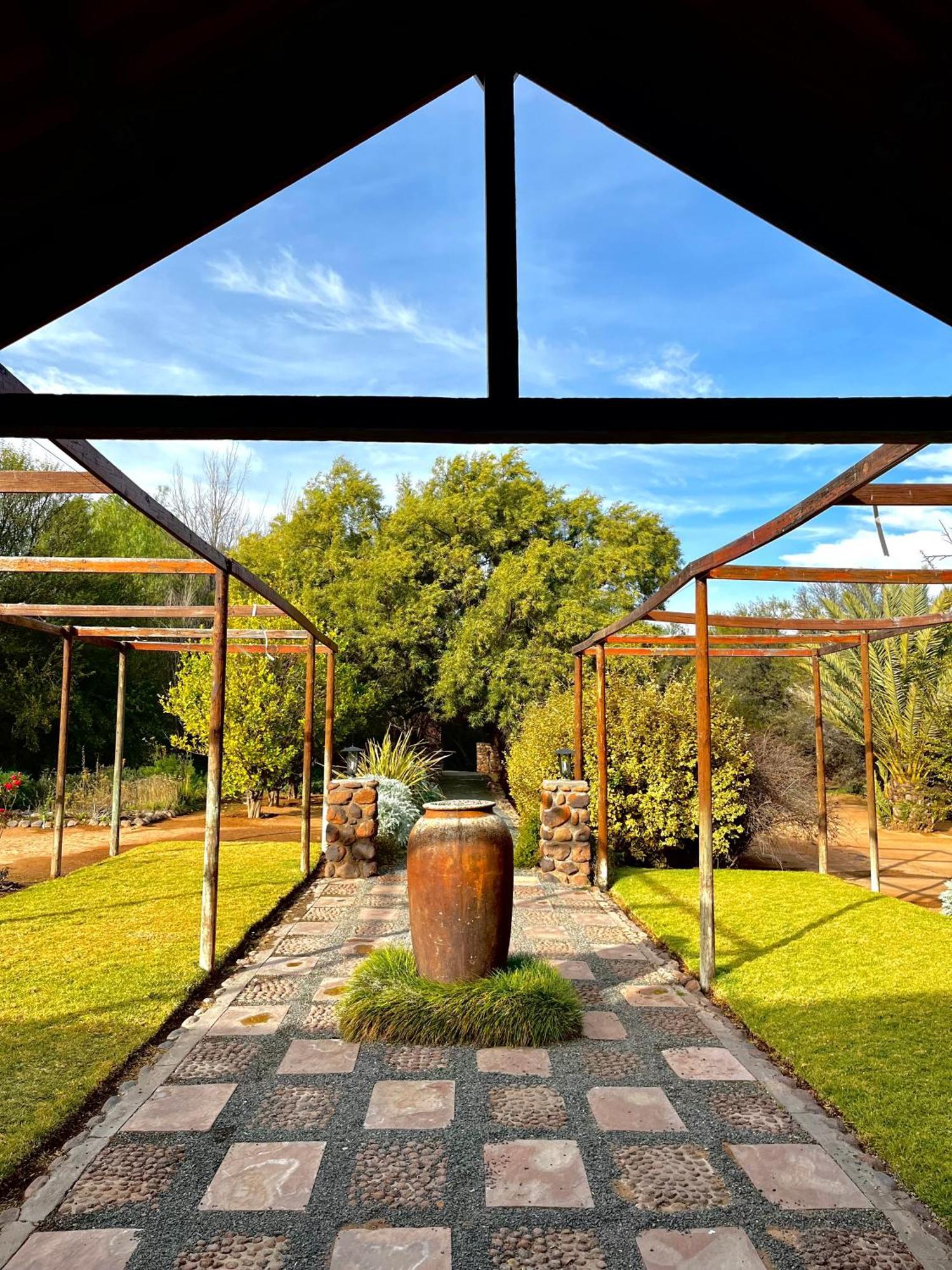 The Vale Karoo Farm Villa Nelspoort ภายนอก รูปภาพ